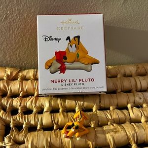 Hallmark Keepsake Miniature Disney Merry Lil Pluto Ornament
